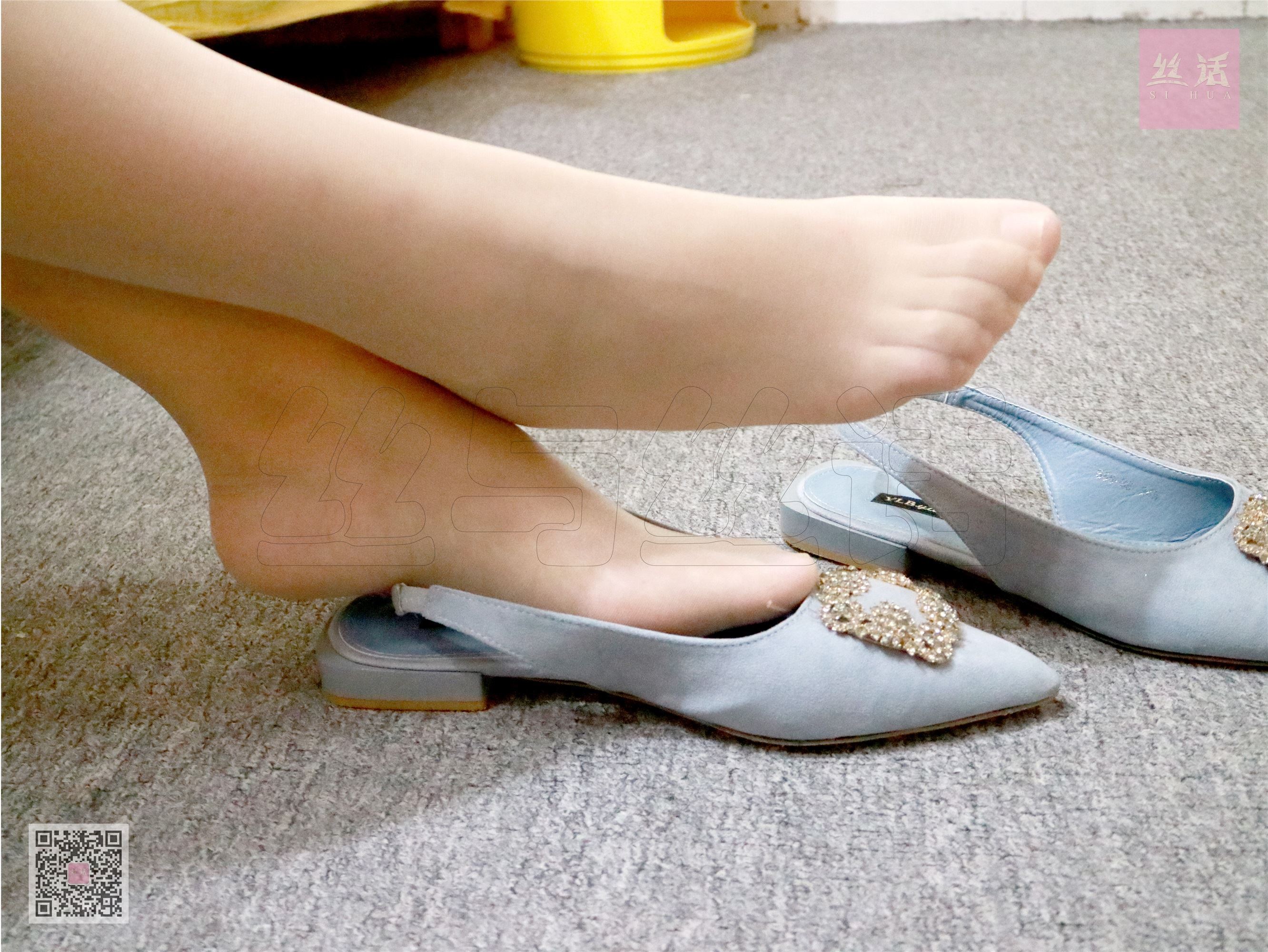 SiHua思话  SH001 子琦 大三学姐的第一次